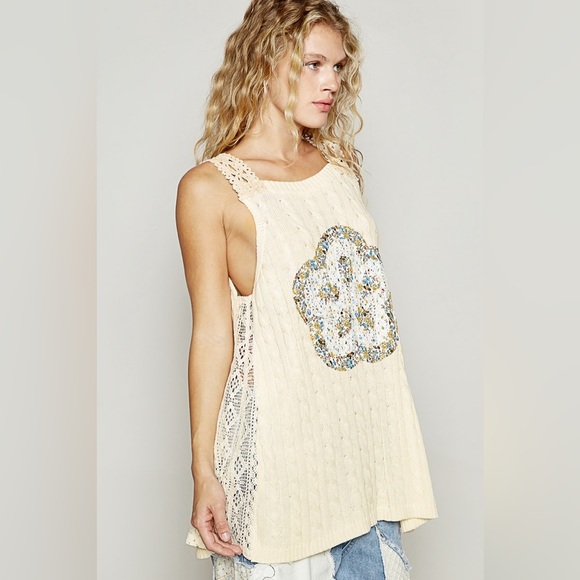 POL Cream Tank Top with Floral Design - Picture 3 of 4